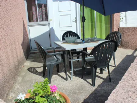 Location appartement à Saint Cyprien, T3 avec piscine et Wifi proche plage et commerces
