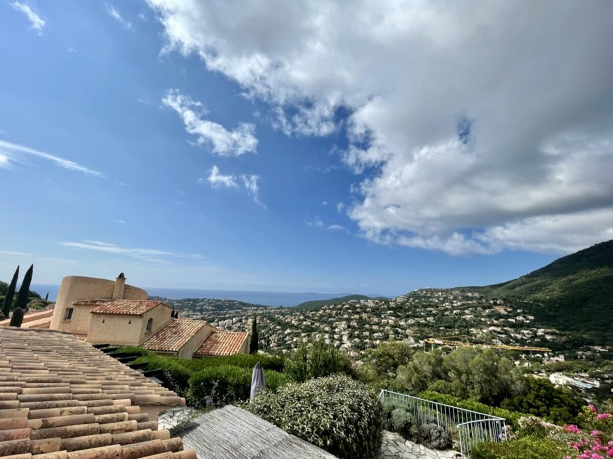 Villa 4 pers. Cavalaire : piscine, sauna, vue mer - Photo 2