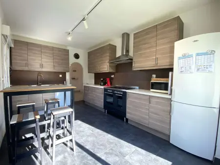 Grande Maison Familiale à Trégastel avec Jardin Clos, Terrasse et WIFI - Photo 6