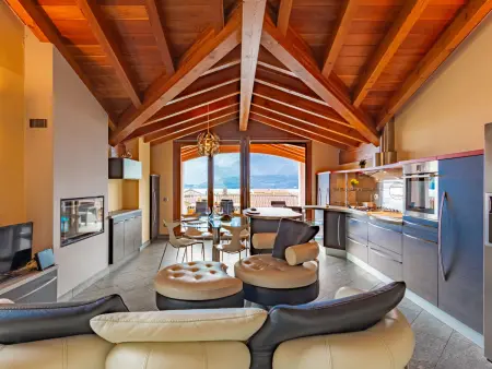 Appartement Martino, 120 m² rénové avec vue lac à Gravedona - Photo 3