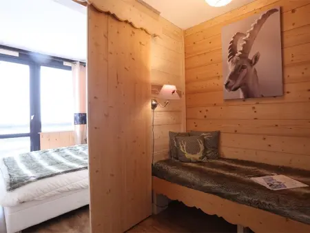 Appartement rénové 50 m² Val Thorens, skis aux pieds : photo 9