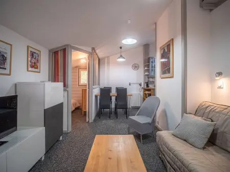 Location appartement à Valmorel, Charmant 2P rénové, proche pistes et télésièges, balcon, casier à skis, quartier calme, 4 pers.