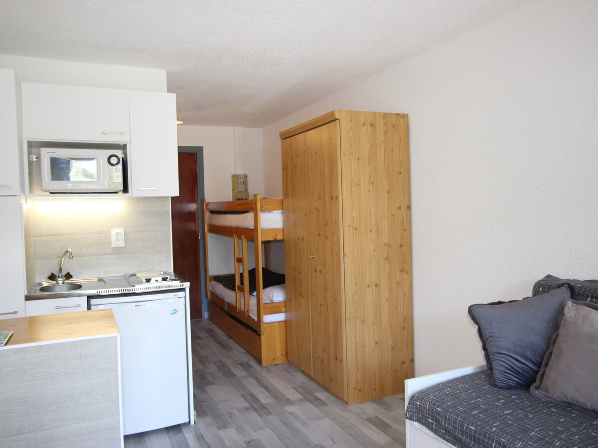 Studio 19m² à Chamrousse, 10ème étage, balcon Est - Photo 4