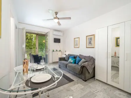 Location appartement à Cannes, Val Joli