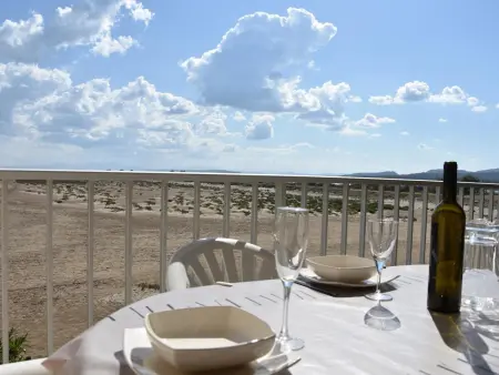 Location appartement à Gruissan, Apt 4P, Piscine, Parking Privé, Bord de Plage - Gruissan