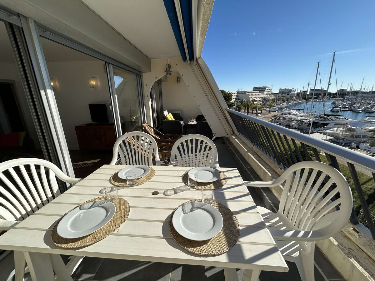 2 pièces climatisé 6 pers, terrasse 16m² vue port - Photo 2
