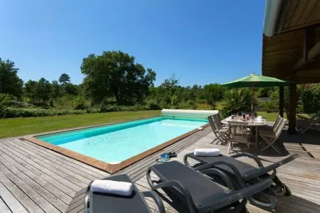 Location villa à Moliets, Villa en France avec Piscine Privée