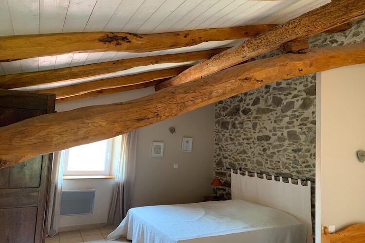 Gîte romantique avec terrasses à Saint-Beauzire - Photo 6