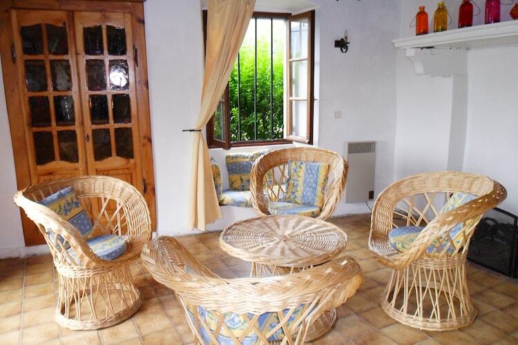 Maison Rougeac, 4 pers., forêt et rivière à proximité - Photo 2