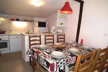 Domaine de Gavaudun - Gite La Chatière, Spacieux gîte en Dordogne - Photo 3