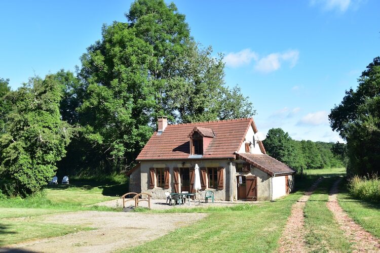 La Maison du Père Patin à Isenay - Photo 1
