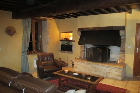 La maison du père Patin, Maison à Isenay près du lac et forêt - Photo 1