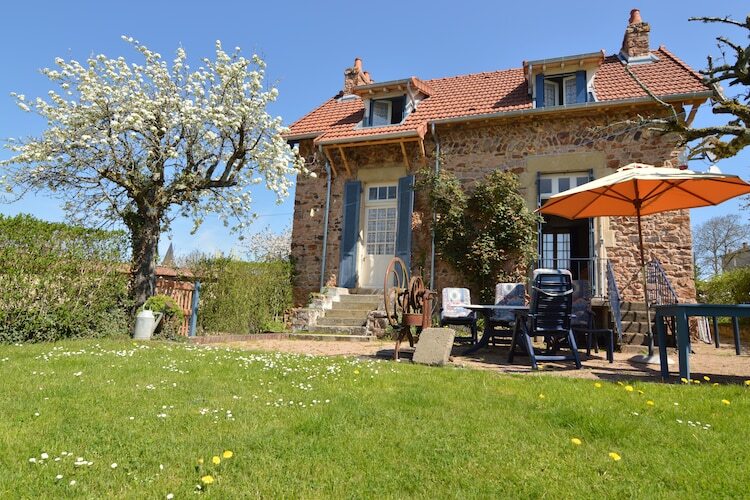 Maison 3 chambres avec jardin et terrasse à St Honoré les Bains - Photo 2