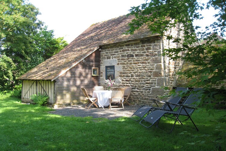 Le Fournil, maison de campagne à Céaucé - Photo 1