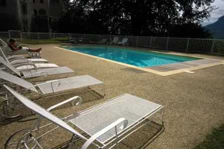 Location appartement à Serrieres en Chautagne, Appartement avec piscine à Serrières-en-Chautagne