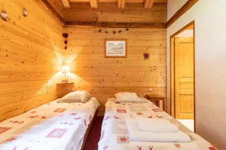 Chalet Brizolèe, Chalet avec vue sur le lac à du domaine skiable - Photo 13