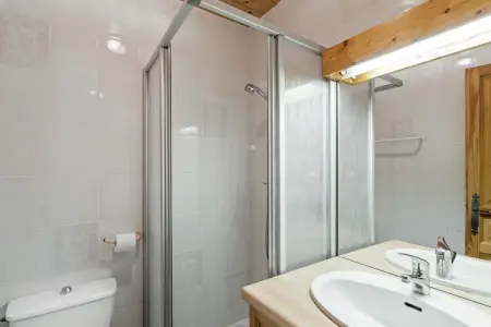 Chalet appartement Chargalon, Magnifique chalet avec balcon - Photo 18