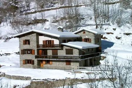 Chalet du Torchet, Magnifique chalet avec sauna - Photo 3