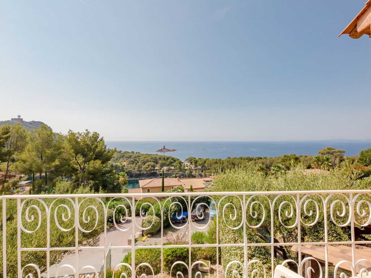 Mini villa vue mer au Village Cap Estérel, terrasse et jardinet - Photo 15
