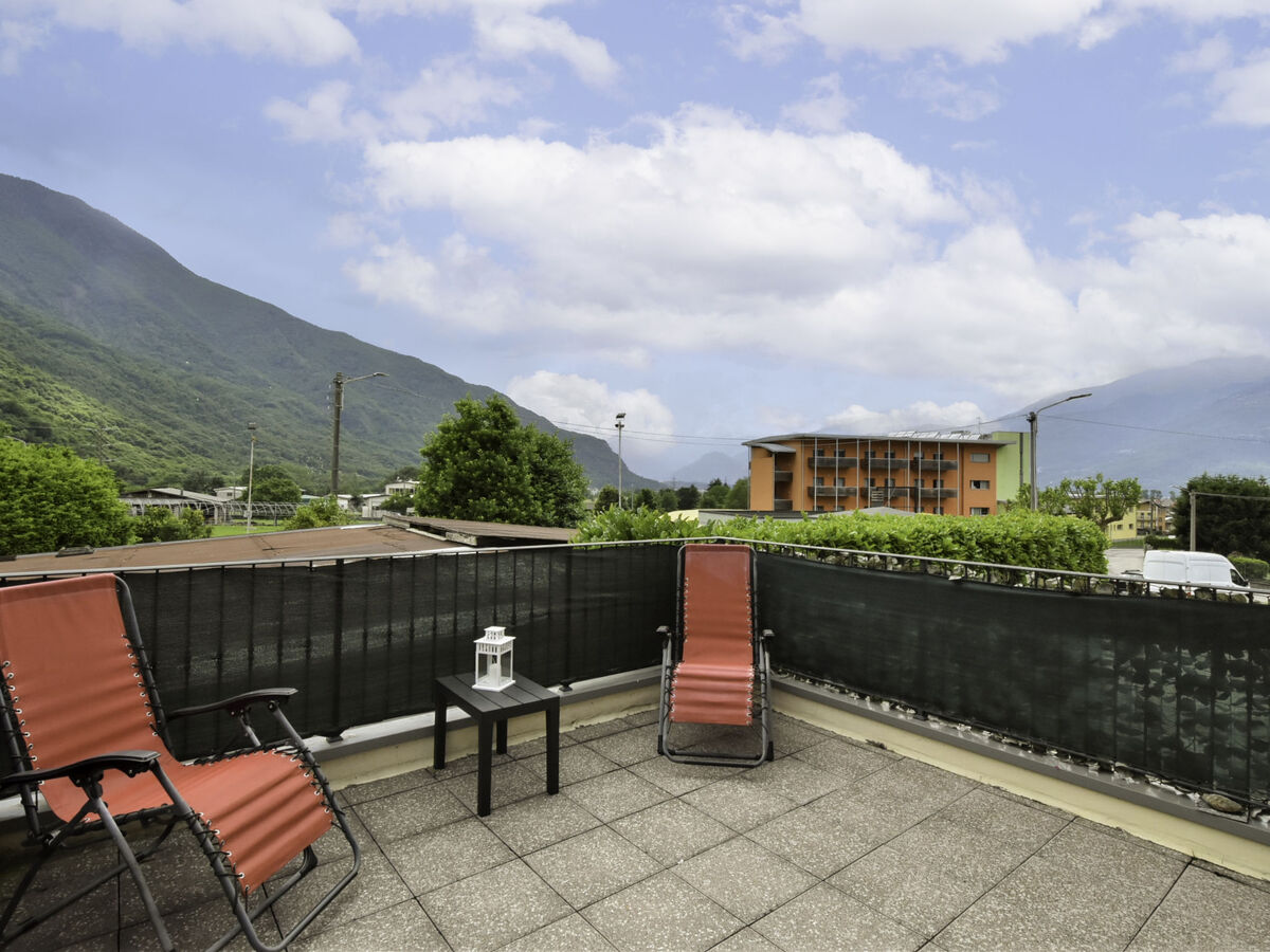 Appartement Delebio Terrace Apartment, terrasse vue vallée - Photo 7