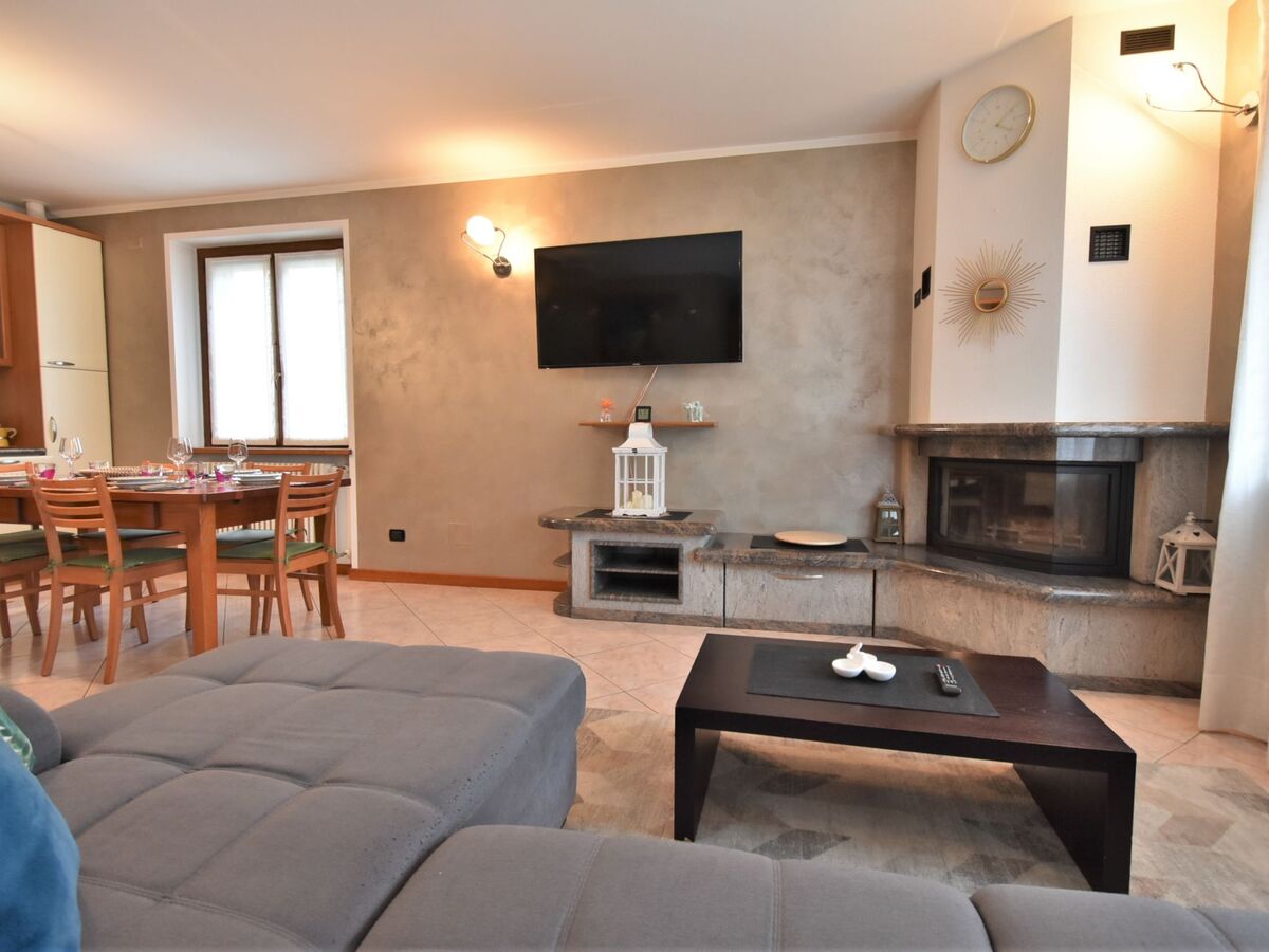 Appartement Delebio Terrace Apartment, terrasse vue vallée - Photo 12
