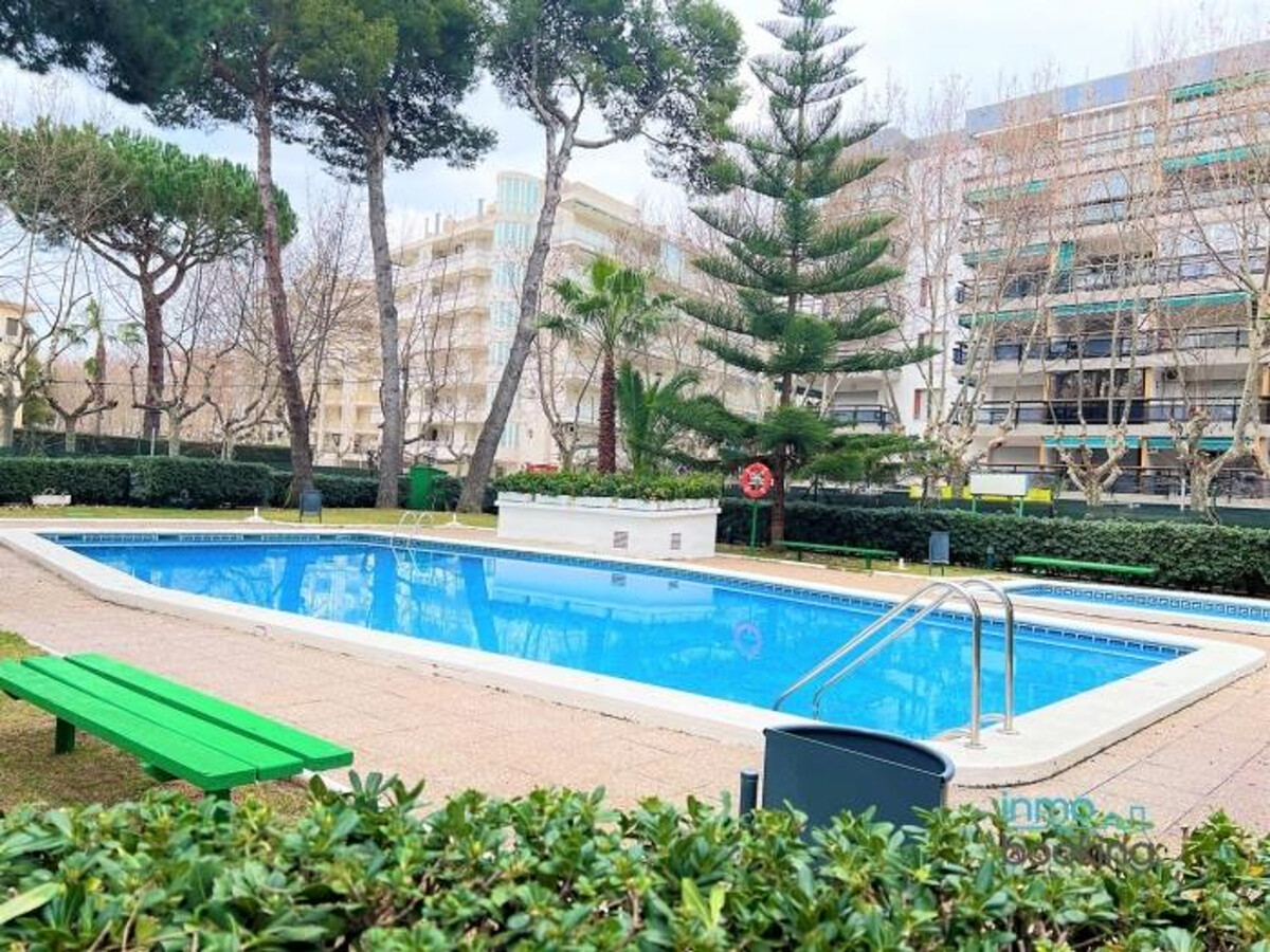 Appartement design 1 chambre à Salou, 350m de la plage - Photo 1