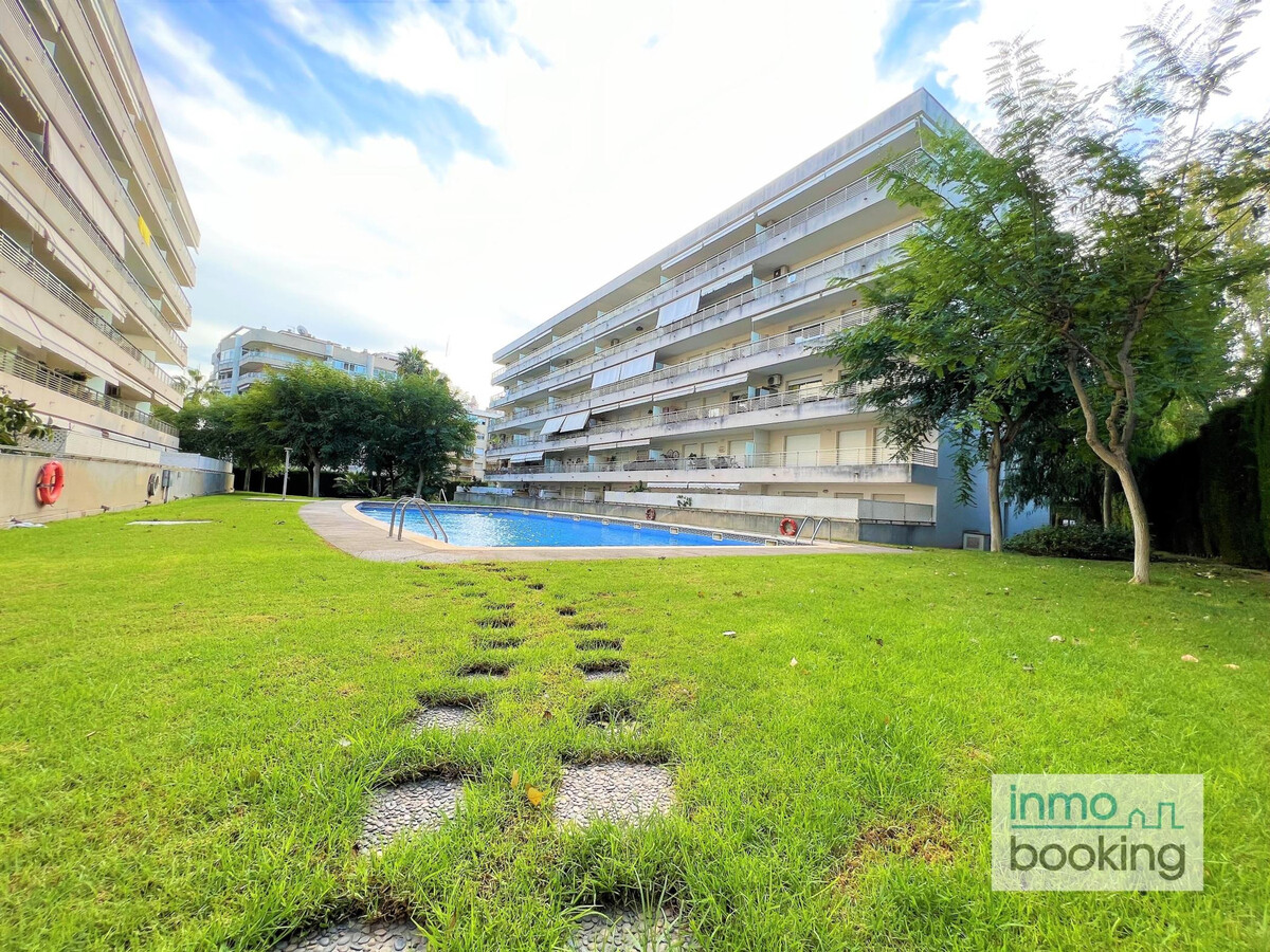 Appartement 3 chambres Salou, piscine et terrasse - Photo 1