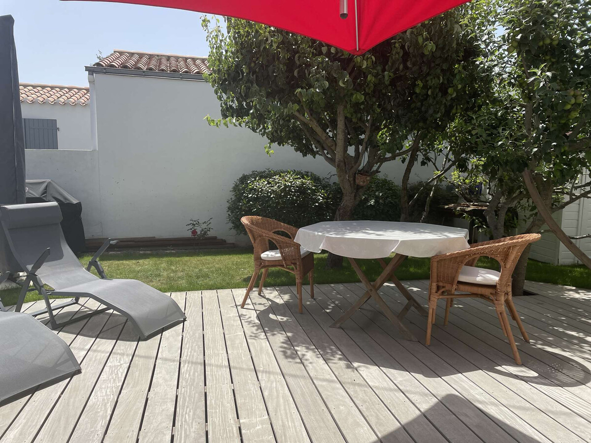 Maison rénovée 900 m de la plage à Barbâtre - Photo 2