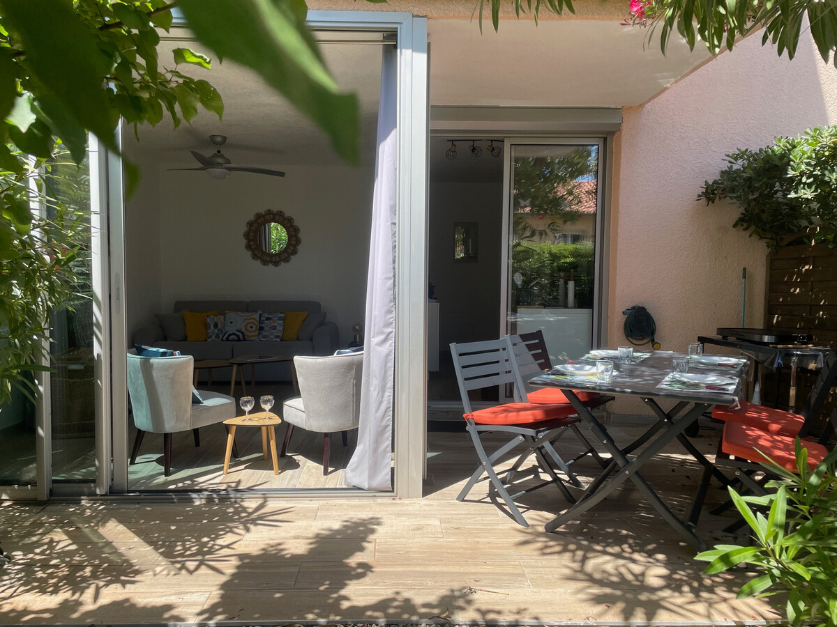 F2 rez-de-jardin à Argelès-sur-Mer, plage à pied - Photo 1