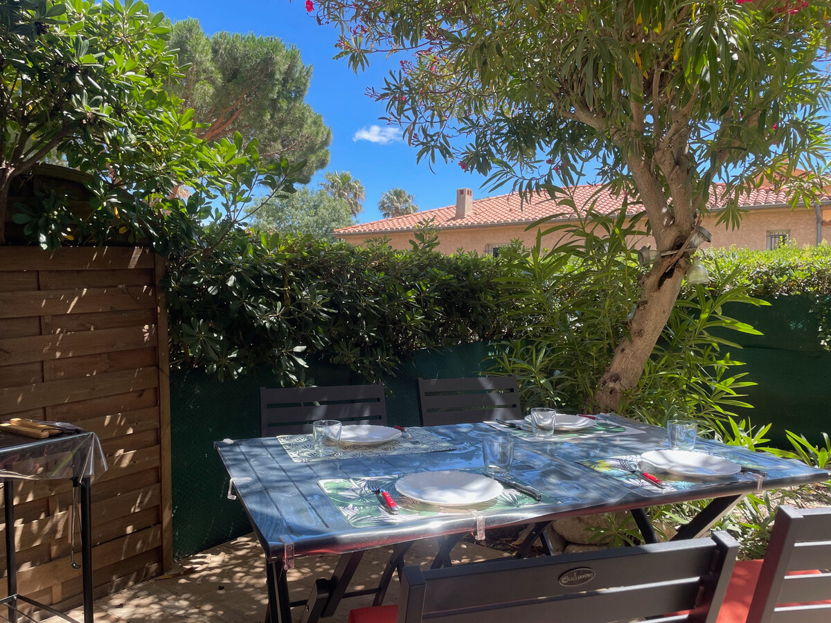 F2 rez-de-jardin à Argelès-sur-Mer, plage à pied - Photo 2