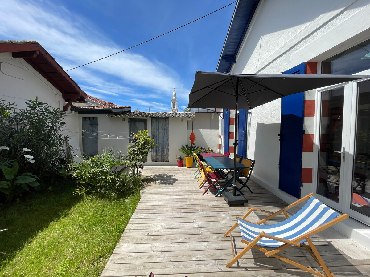 Maison 130m² rénovée, 8 pers., jardin sud - 500m plage Eyrac - Photo 2