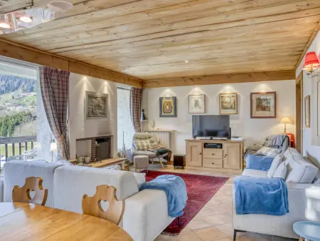 Location appartement à Megève, Appartement 2 chambres avec balcon, parking, piscine et Wi-Fi près du centre de Megève