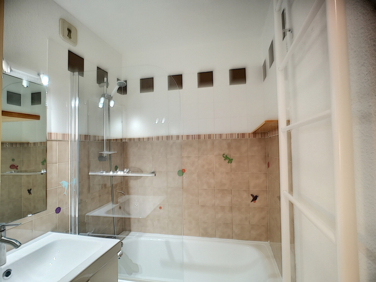 Appartement ski aux pieds, 6 pers, balcon vue pistes - Photo 6