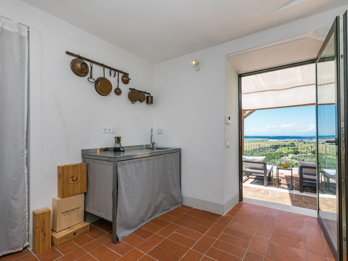 Templari, maison rénovée 3 niveaux avec terrasse à Santa Luce - Photo 14