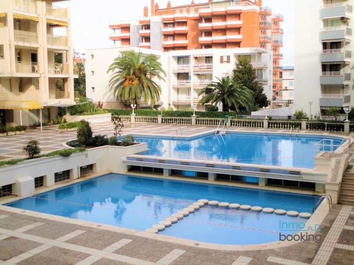 Appartement Novelty à Salou, 50m plage avec piscine - Photo 3