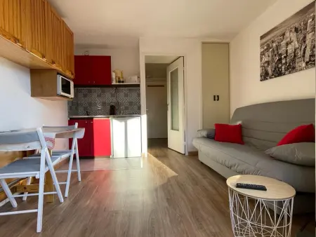 Location appartement à Pra Loup, Studio rénové avec balcon, proche télécabine, 4 pers
