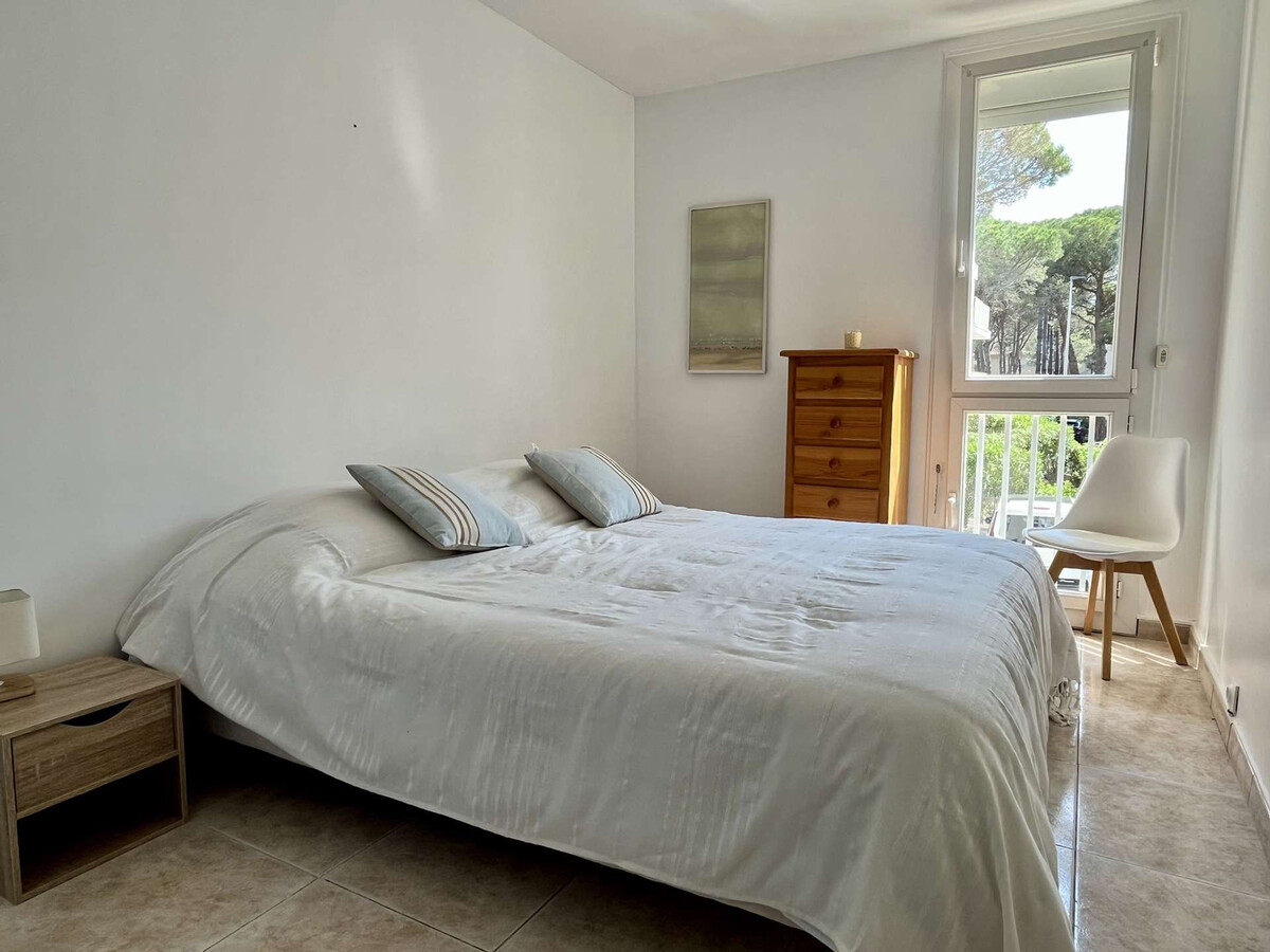 Appartement 3 pièces front de mer, accès direct plage - Photo 9