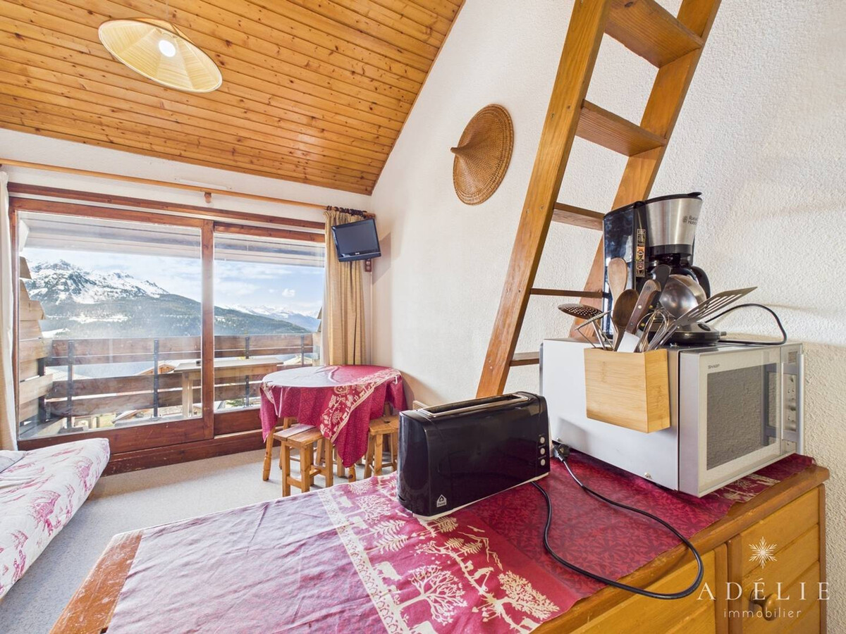 Studio mezzanine 25 m² balcon sud, 200 m des pistes - Photo 2