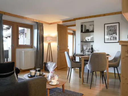 Location appartement à Courchevel, Sublime appartement 58m² Courchevel 1850 - 4/5 pers - Proche pistes, déco soignée, wifi, skis