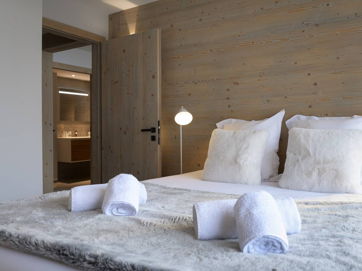 Appartement 8 pers, 4 chambres, spa et skis à Courchevel - Photo 4
