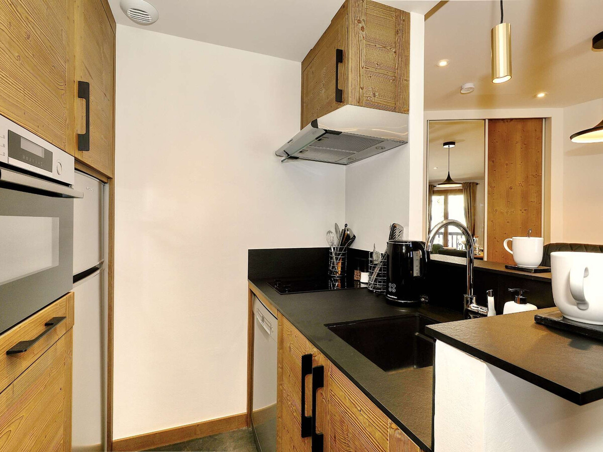 Appartement rénové 42m² à Courchevel 1550, skis aux pieds - Photo 3