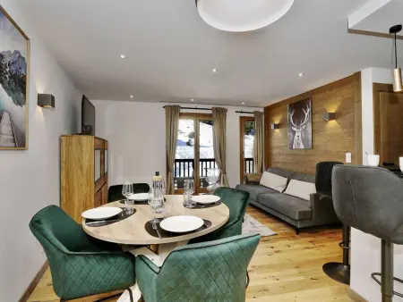 Location appartement à Courchevel 1550, Appartement rénové 42m² - 4 pers - Courchevel 1550, Sud, skis aux pieds, proche centre, parking inclus