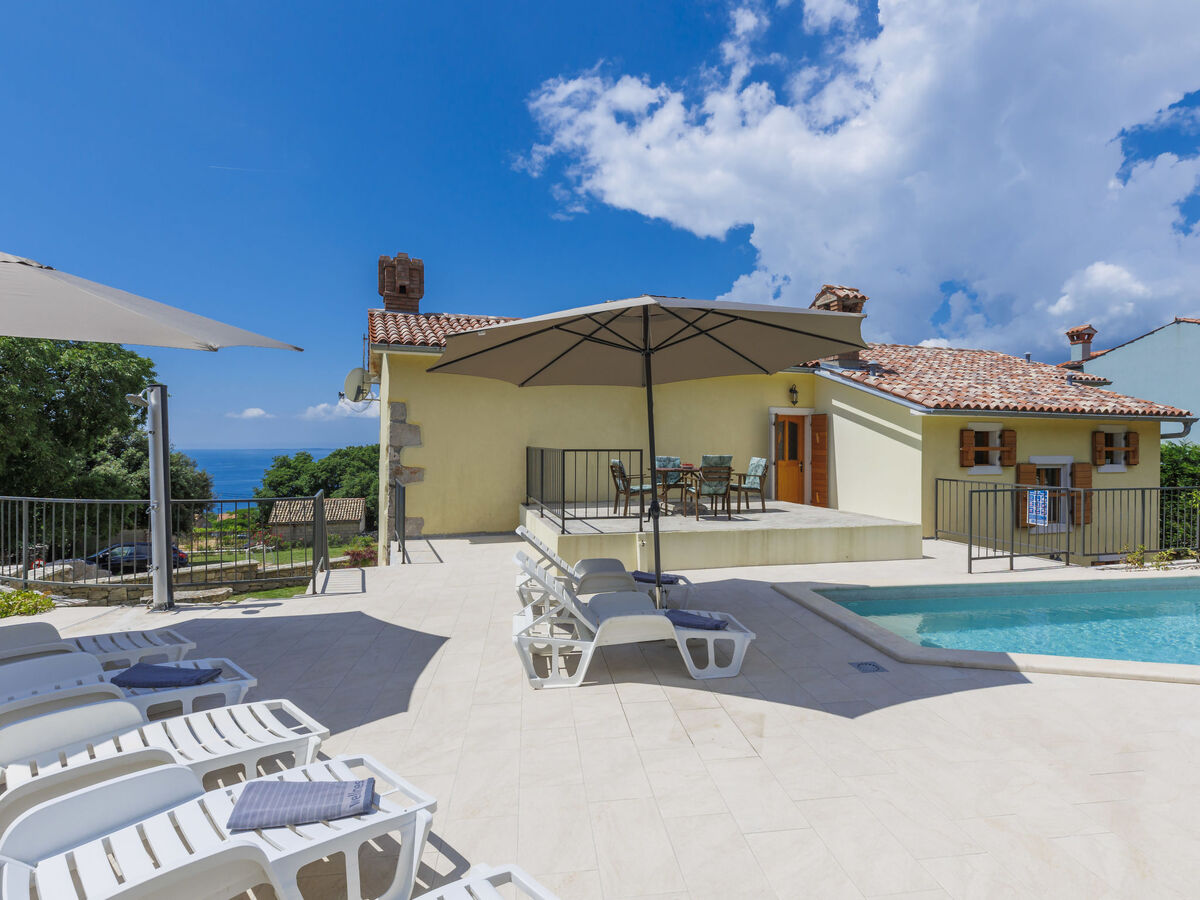 Maison Lucija avec piscine privée, vue mer à Labin - Photo 3