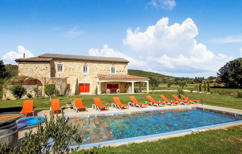 Maison en pierre 10 personnes avec piscine privée à Sauzet - Photo 9