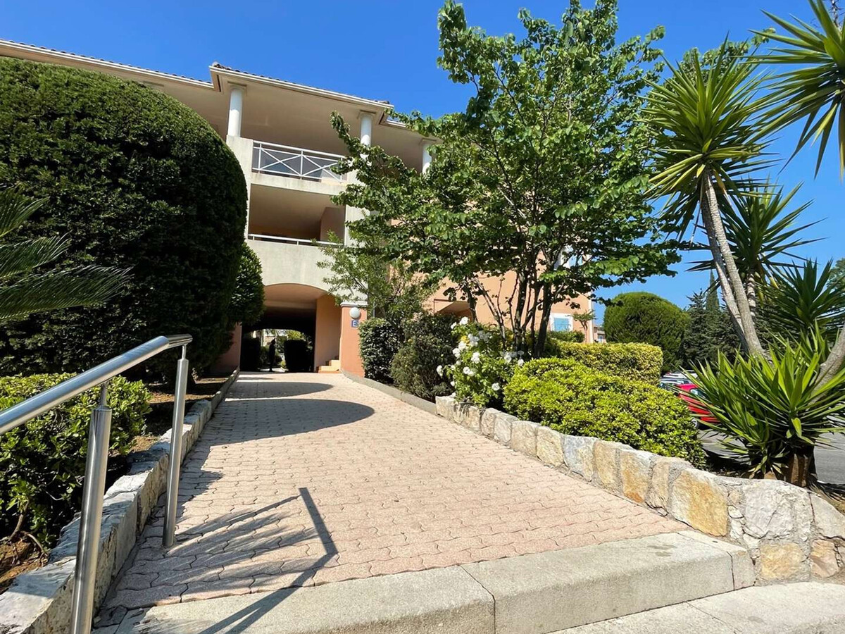Appartement T2 avec piscine et terrasse - La Croix-Valmer - Photo 19