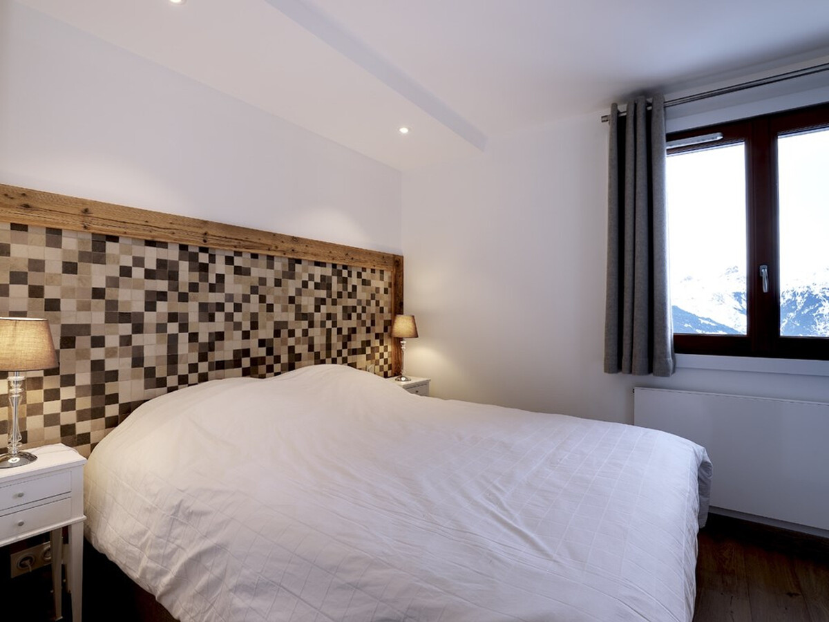 Appartement rénové 88m² centre Courchevel 1850 - Photo 3