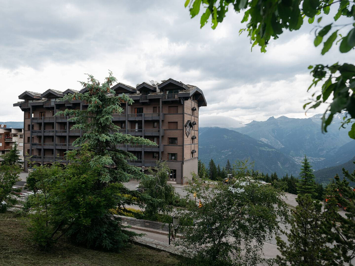 Appartement rénové 88m² centre Courchevel 1850 - Photo 10