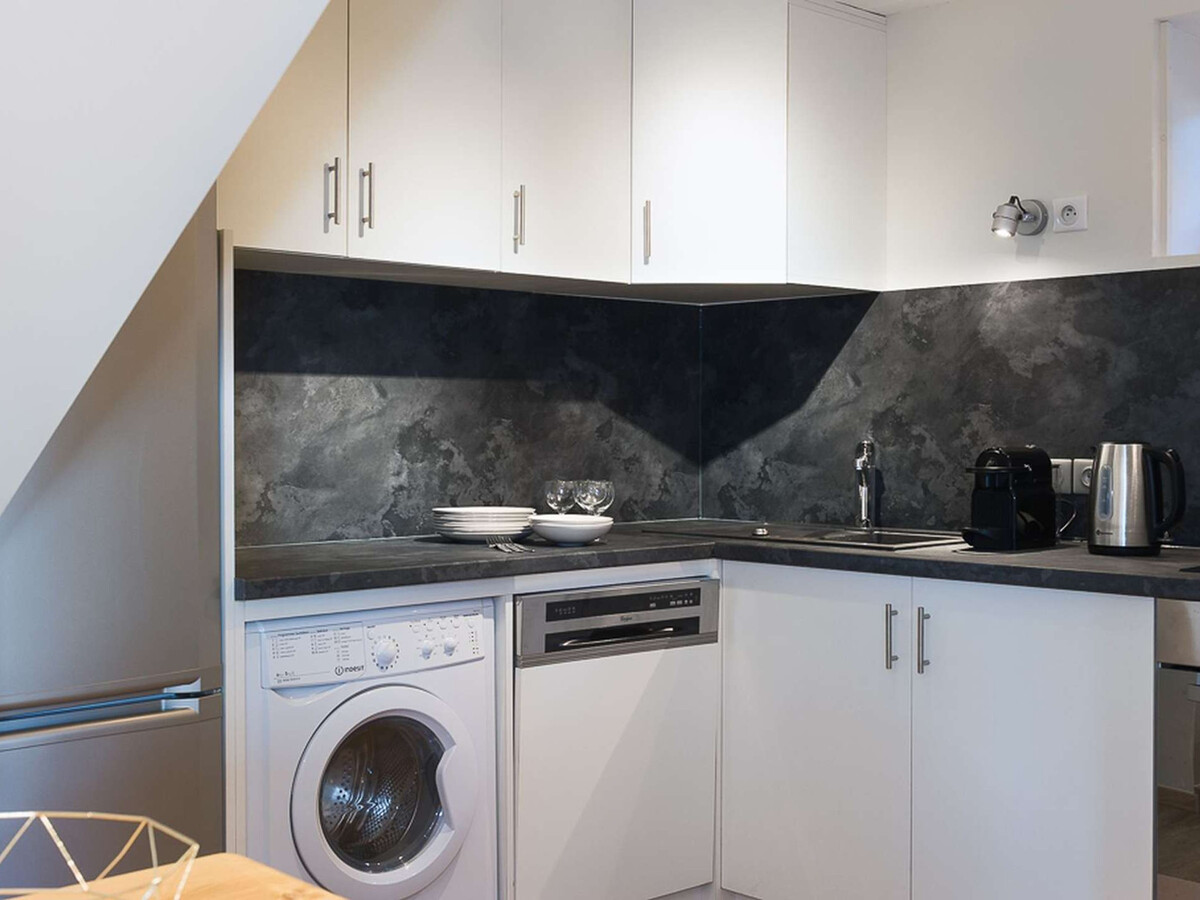 Appartement rénové 50m² à Courchevel 1850 - Vue station - Photo 5
