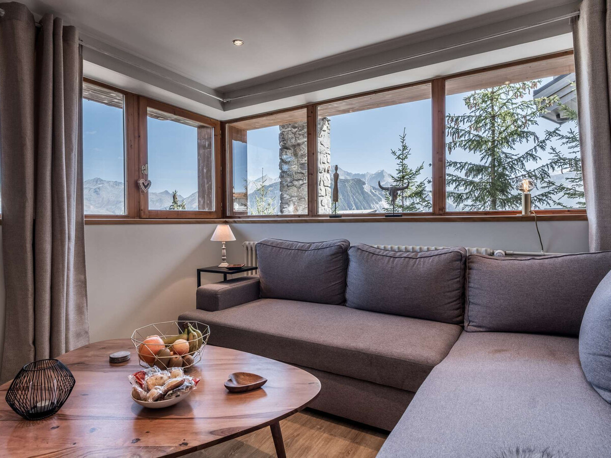 Appartement rénové 50m² à Courchevel 1850 - Vue station - Photo 11