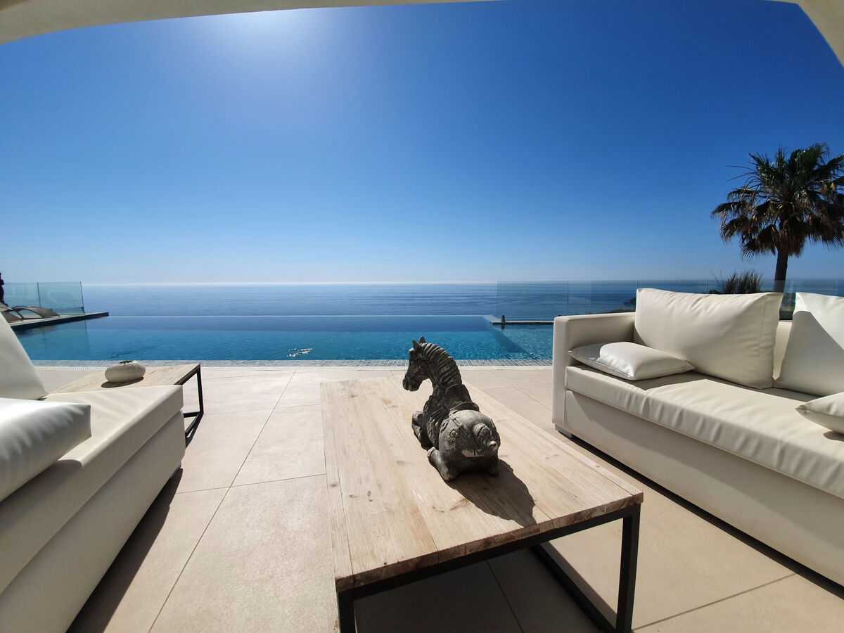 Villa Luz Manilva - 5 chambres, piscine et vue mer - Photo 2